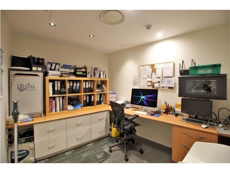 5/42 Marine Parade, Coolangatta QLD 4225