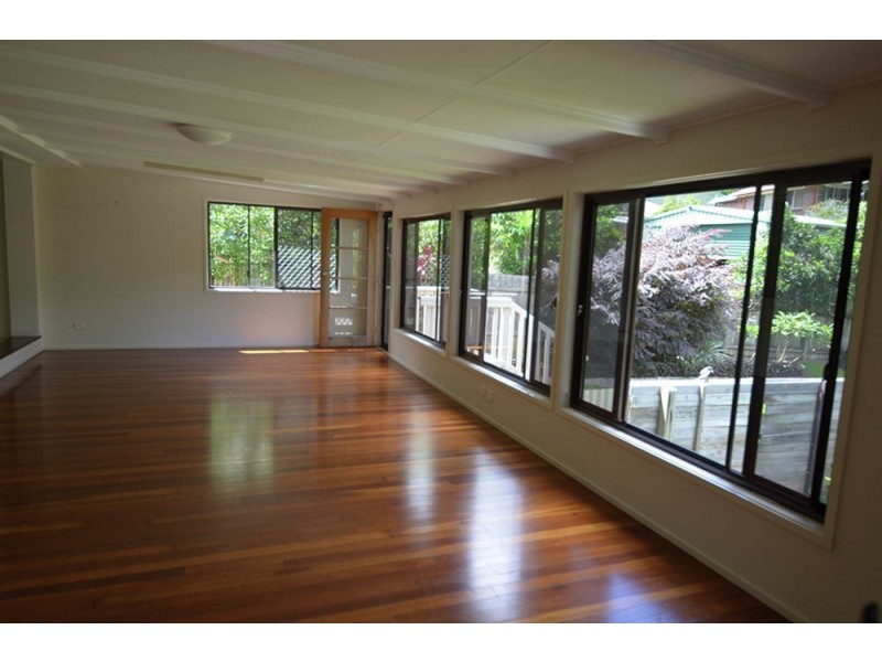 18 Costelloe Street, Tugun QLD 4224