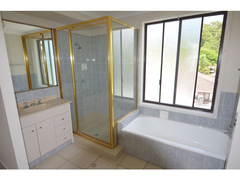 18 Costelloe Street, Tugun QLD 4224