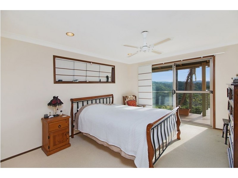 72 Warringa Drive, Bilambil Heights NSW 2486