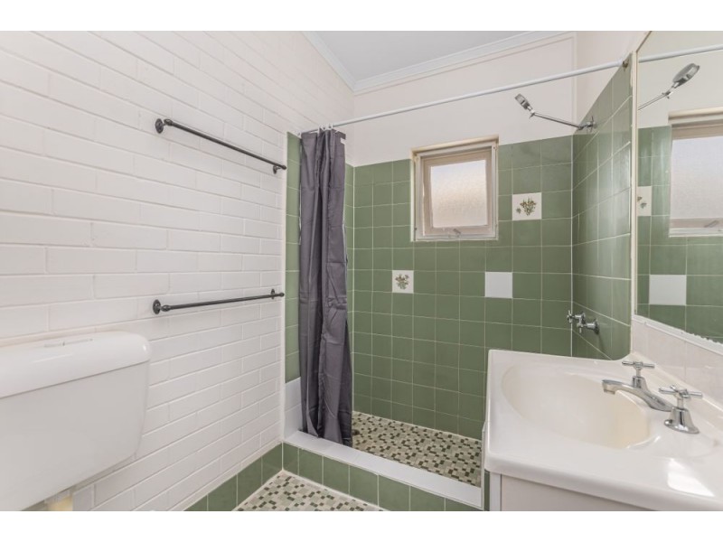 2/74 Pacific Parade, Bilinga QLD 4225