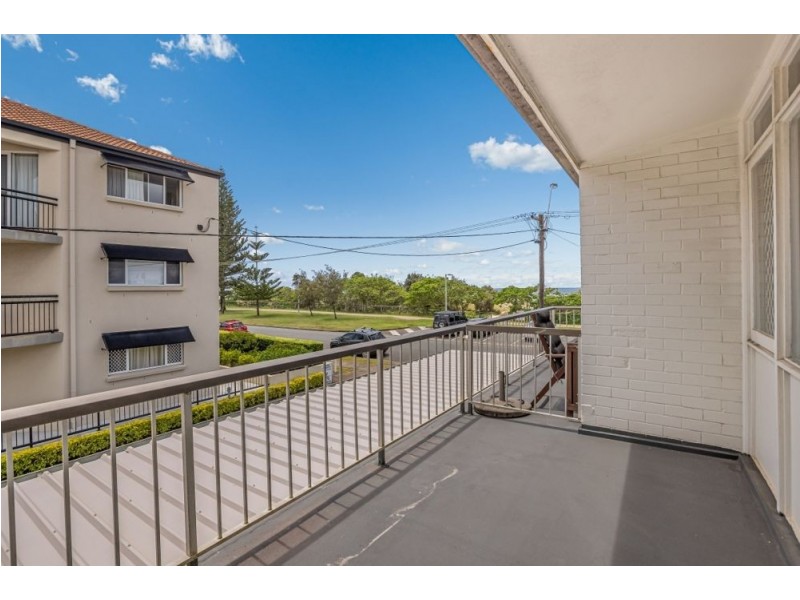 2/74 Pacific Parade, Bilinga QLD 4225