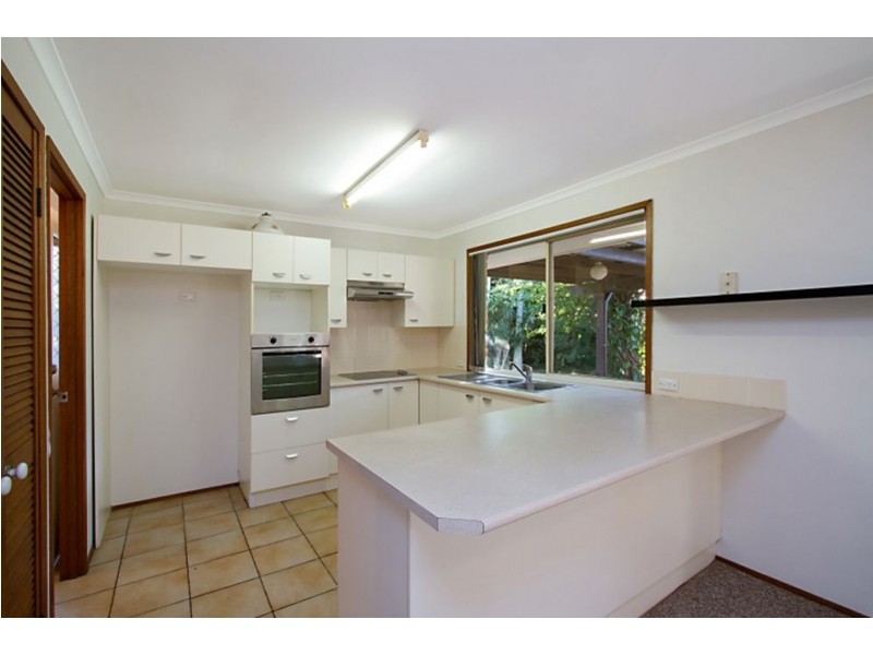 4 Roker Drive, Currumbin Waters QLD 4223