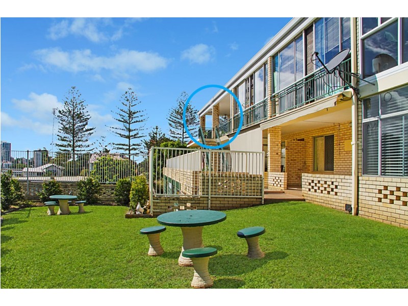 8/20 Rutledge Street, Coolangatta QLD 4225