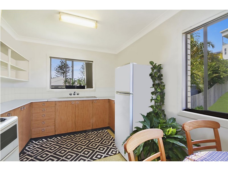 8/20 Rutledge Street, Coolangatta QLD 4225