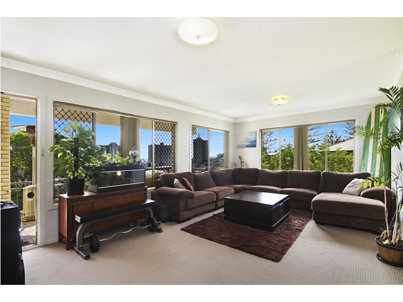 8/20 Rutledge Street, Coolangatta QLD 4225