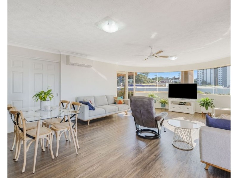 1/43 Mclean Street, Coolangatta QLD 4225