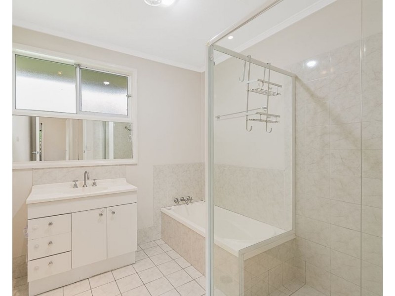 15 Korina Avenue, Kirra QLD 4225