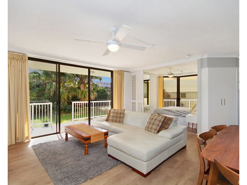 4/3 Eden Avenue, Coolangatta QLD 4225