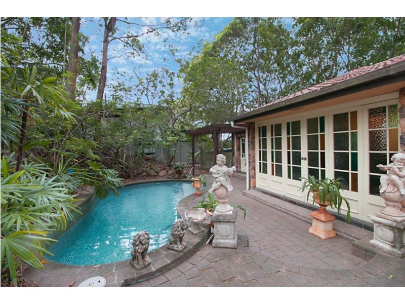 20 Domain Road, Currumbin QLD 4223