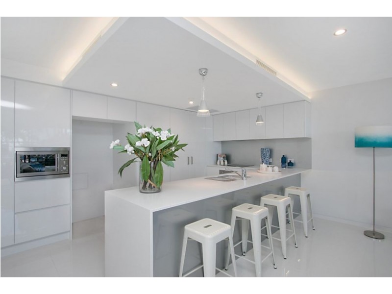 GD/828 ”The Rocks Resort’, Pacific Parade, Currumbin QLD 4223