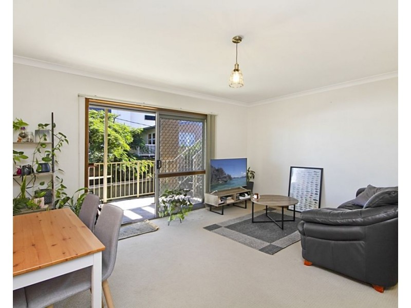 2/88 Pacific Parade, Bilinga QLD 4225