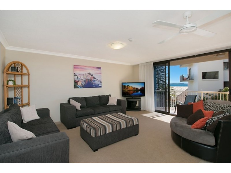 6/3 Eden Avenue, Rainbow Bay QLD 4225