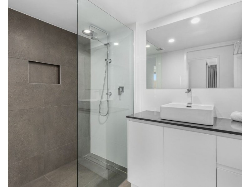 13/3 Eden Avenue “CAROOL APARTMENTS”, Coolangatta QLD 4225