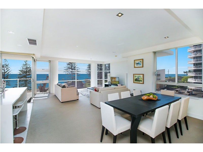6/11 Eden Avenue, Rainbow Bay QLD 4225