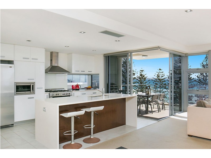 6/11 Eden Avenue, Rainbow Bay QLD 4225