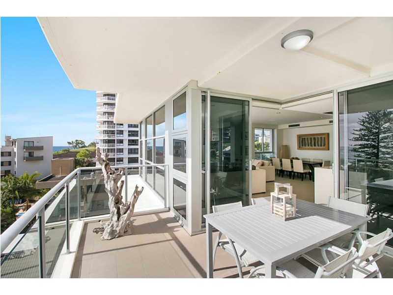 6/11 Eden Avenue, Rainbow Bay QLD 4225