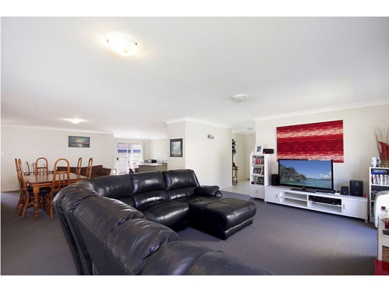 6 Firetail Court, Tweed Heads South NSW 2486