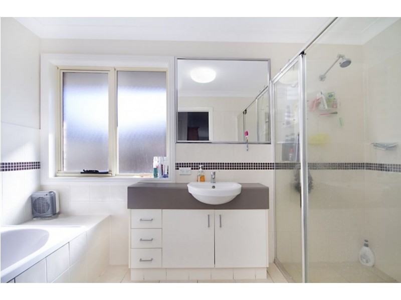 6 Firetail Court, Tweed Heads South NSW 2486