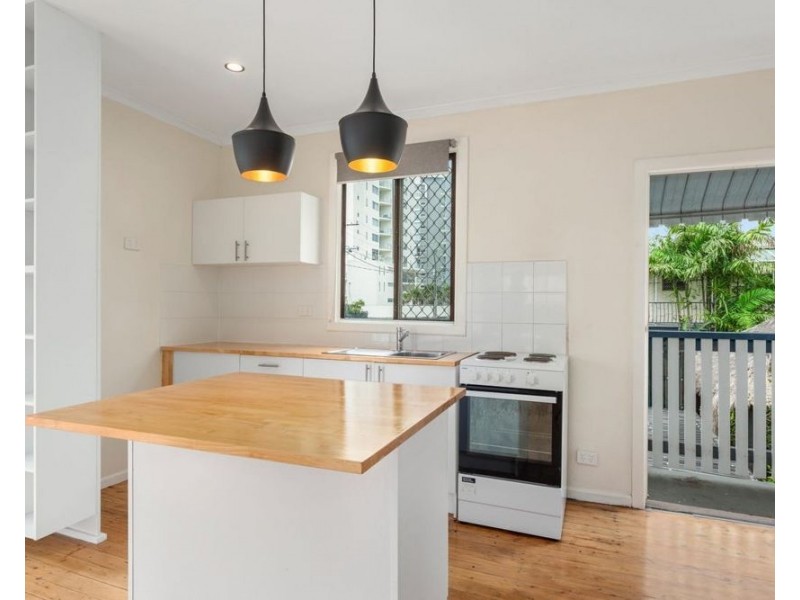 3/24 Eden Avenue, Coolangatta QLD 4225