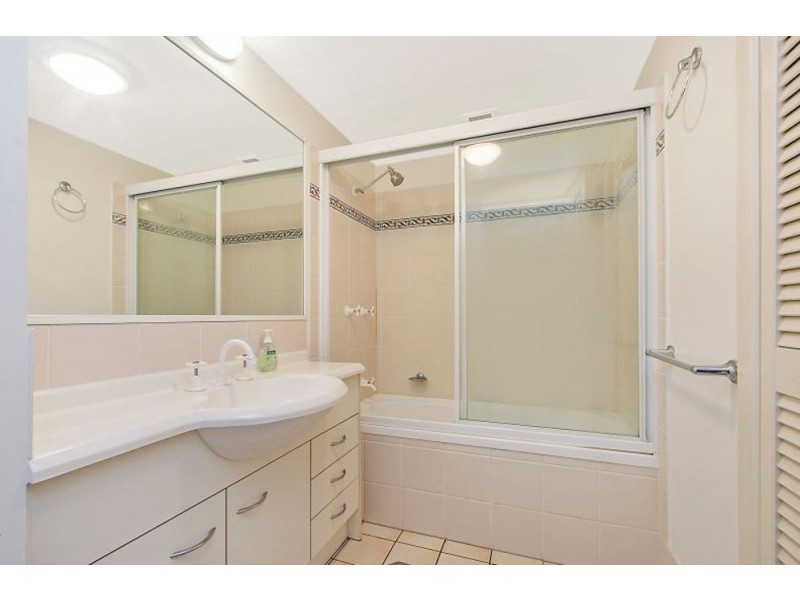 34/5 Hill Street, Rainbow Bay QLD 4225