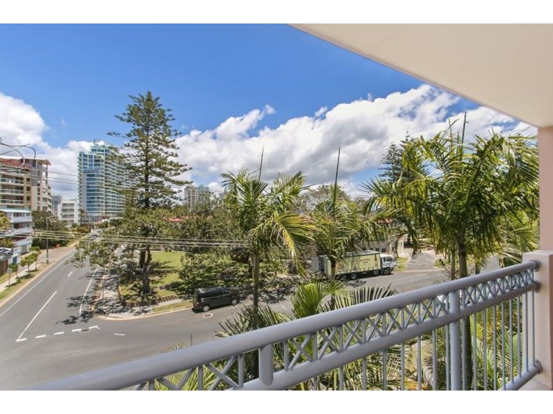 34/5 Hill Street, Rainbow Bay QLD 4225