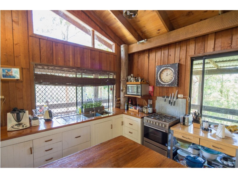 271 Austinville Road, Mudgeeraba QLD 4213