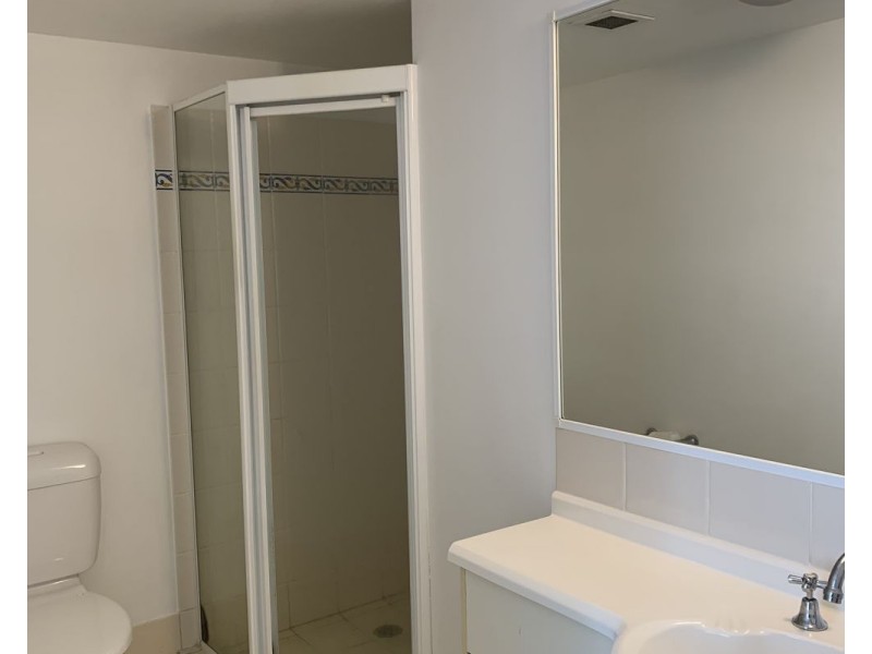 29/5 Hill Street  “Bella Mare Beachside Apartments”, Coolangatta QLD 4225