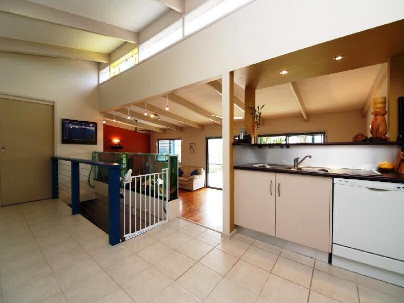 68 Peninsula Dr, Bilambil Heights NSW 2486