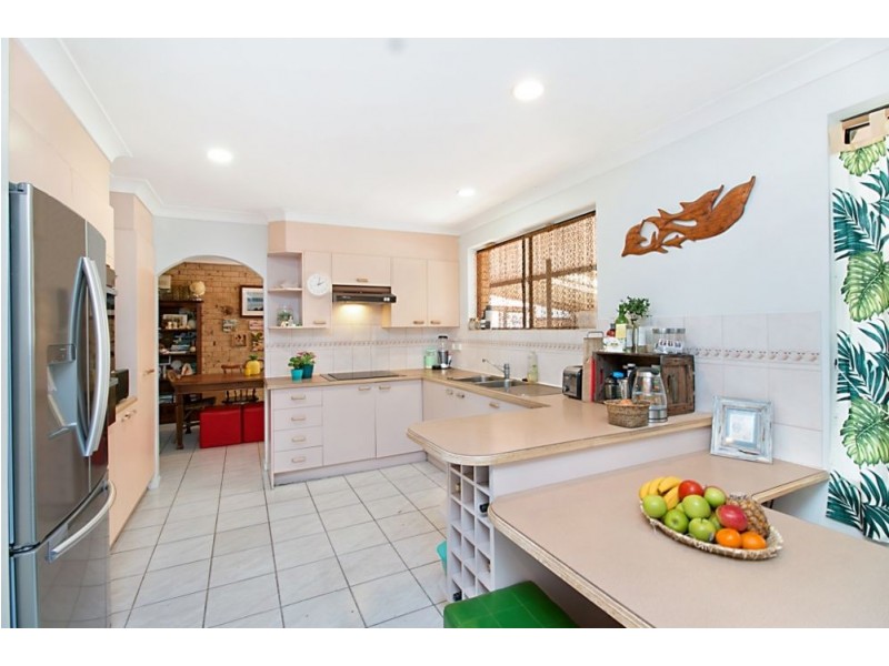 1 Fraser Drive, Tweed Heads South NSW 2486