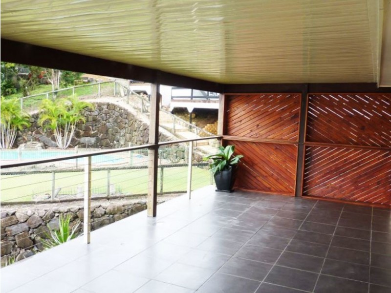 65 Broadwater Esplanade, Bilambil Heights NSW 2486