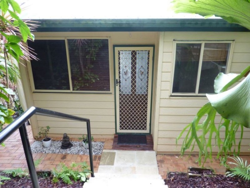 65 Broadwater Esplanade, Bilambil Heights NSW 2486