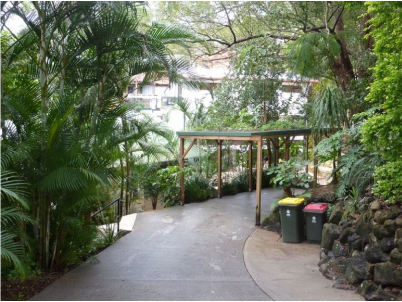 65 Broadwater Esplanade, Bilambil Heights NSW 2486