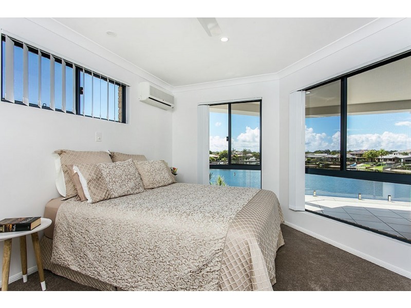 74 Old Ferry Road, Banora Point NSW 2486