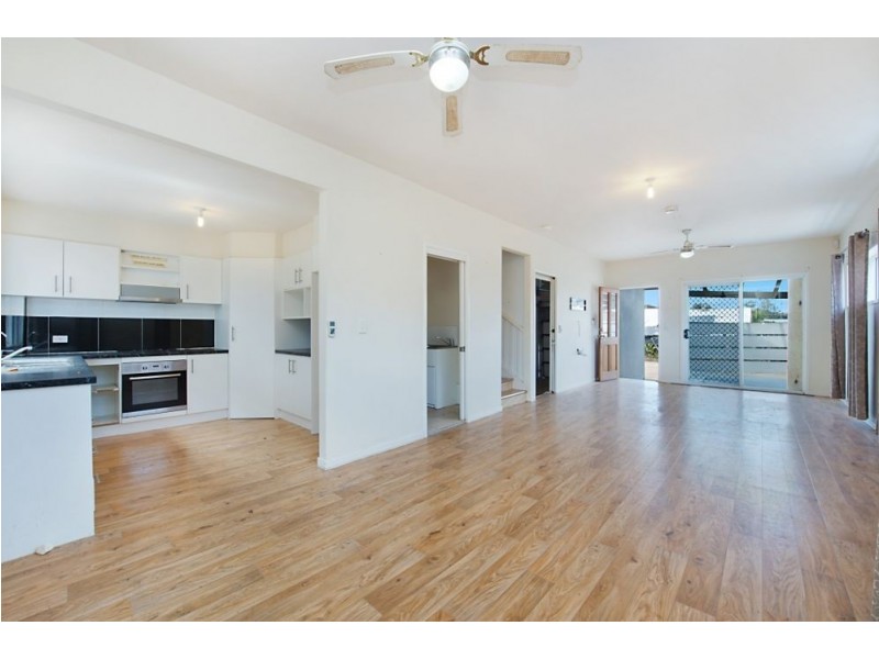 223 Kennedy Drive, Tweed Heads West NSW 2485