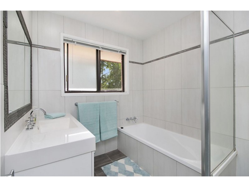 4 Attinga Street, Tugun QLD 4224