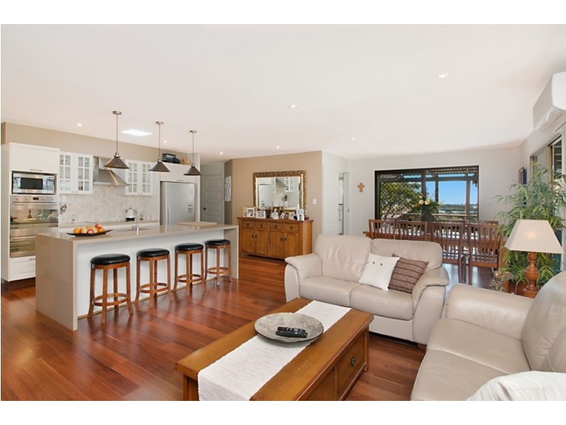 21 Anconia Avenue, Tweed Heads West NSW 2485