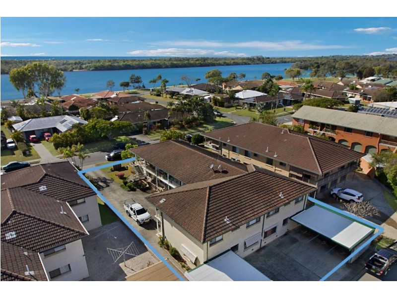 2/14 Banks Avenue, Tweed Heads NSW 2485