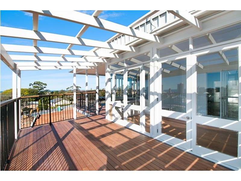 83 Garrick Street, Coolangatta QLD 4225