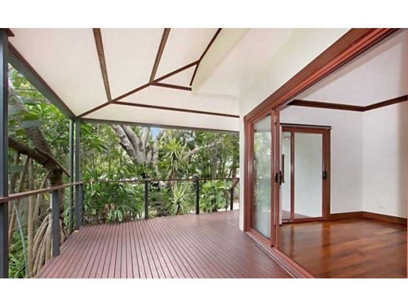 4/87 Golden Four Drive, Bilinga QLD 4225