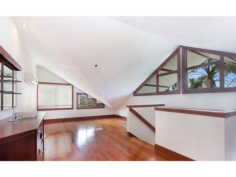 4/87 Golden Four Drive, Bilinga QLD 4225