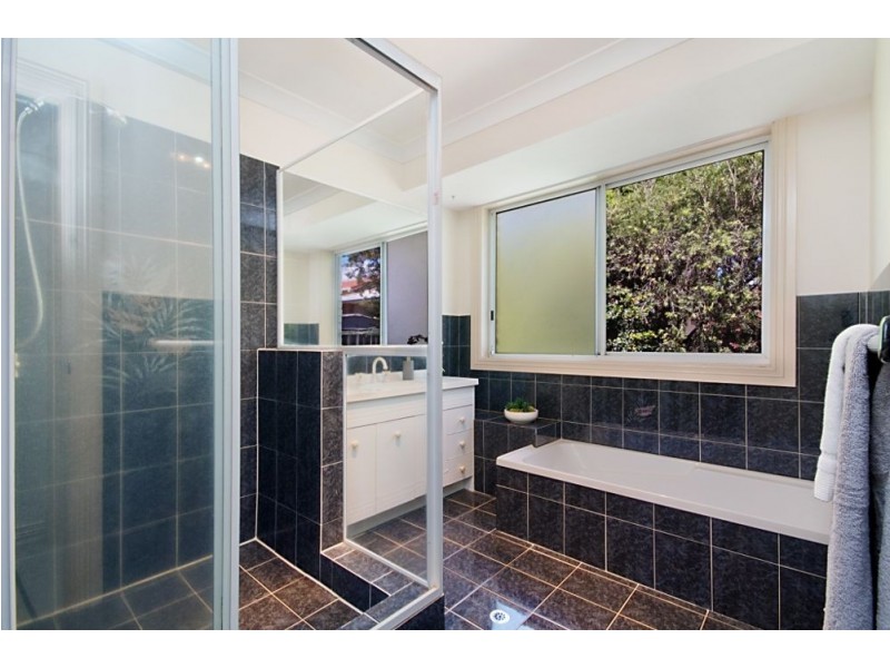 19 Walmsleys Road, Bilambil Heights NSW 2486