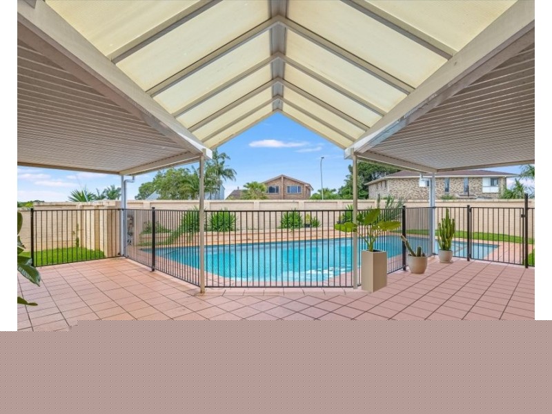 15 Warringa Drive, Bilambil Heights NSW 2486