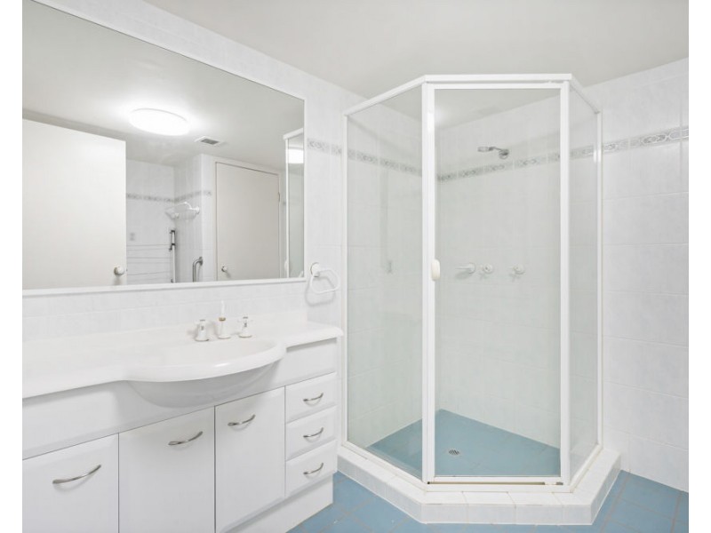 8/80-86 Duringan Street, Currumbin QLD 4223