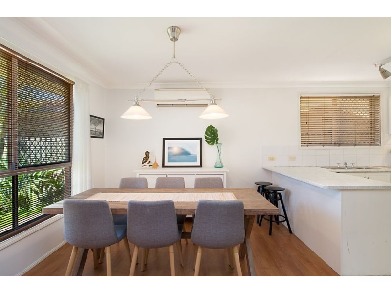 30 Alexander Court, Tweed Heads South NSW 2486