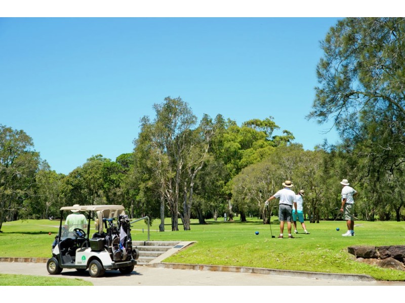 30 Alexander Court, Tweed Heads South NSW 2486