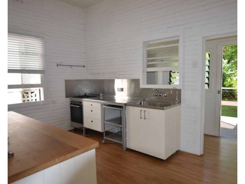 23 Dutton Street, Coolangatta QLD 4225