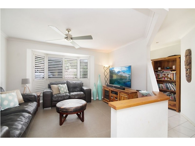57 Glen Ayr Drive, Banora Point NSW 2486