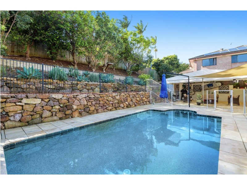 6 St Andrews Way, Banora Point NSW 2486