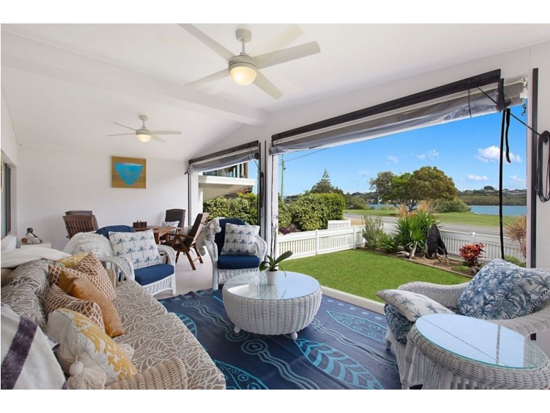 24 Fingal Road, Fingal Head NSW 2487